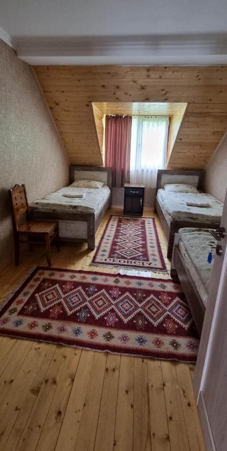 Betegi Guest House Mestia Buitenkant foto