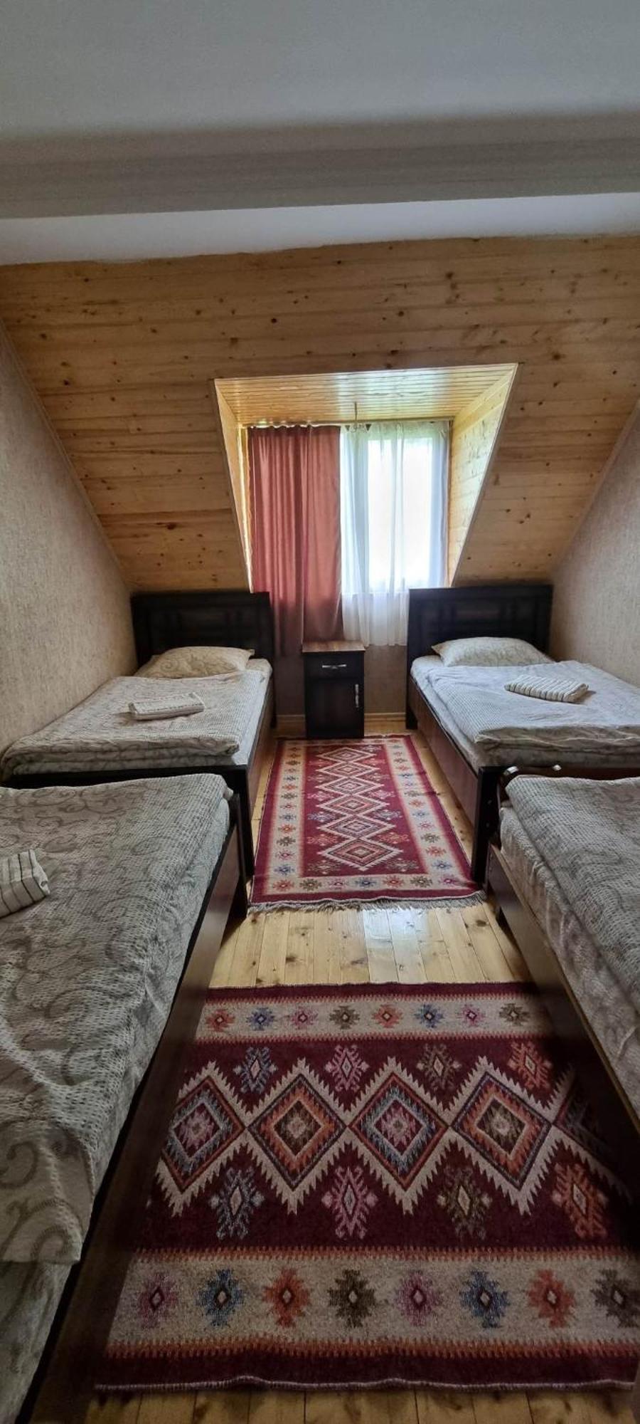 Betegi Guest House Mestia Buitenkant foto