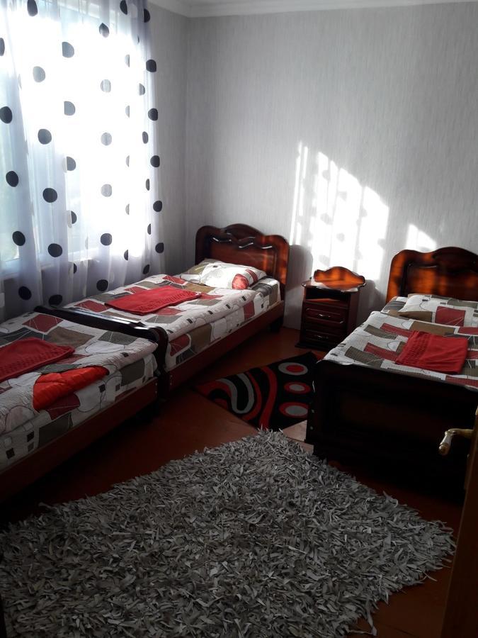 Betegi Guest House Mestia Buitenkant foto